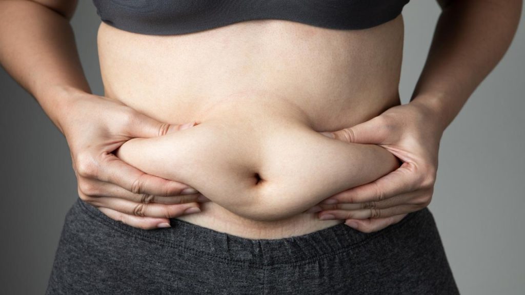 איך להוריד אחוזי שומן בבטן
